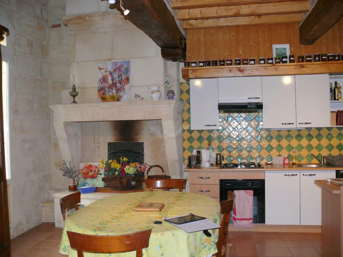 Les Oiseaux Apartment Saint-Emilion Exterior photo